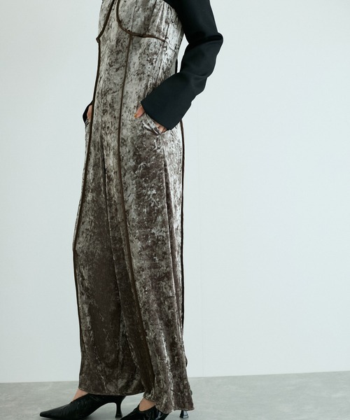 ADAM ET ROPE'（アダムエロペ） オールインワン ベロアロンパース