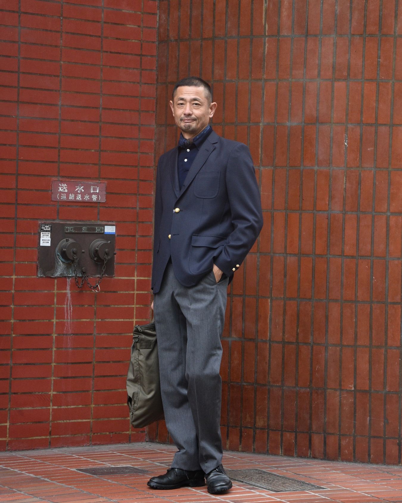 恰好良いスラックス。EMINENTO by H .Osaku - ZABOU BLOG