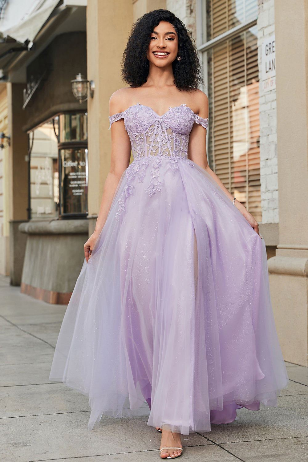 Zapaka Women Purple Corset A-Line Long Tulle Prom Dress with Lace
