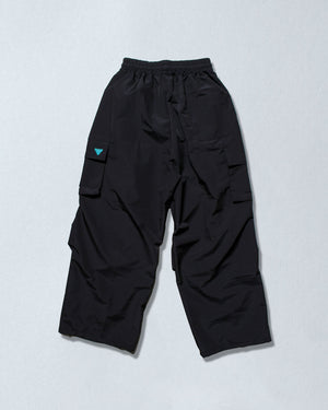 ワイドナイロンカーゴパンツ – LIBEIRO