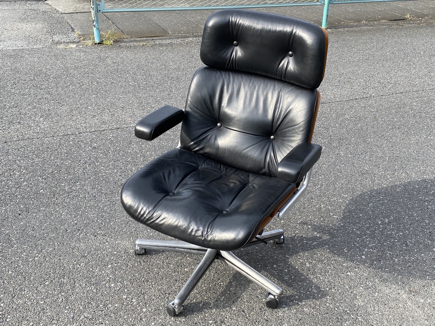 八潮市・オフィスチェア買取】giroflex ジロフレックス 82パサール