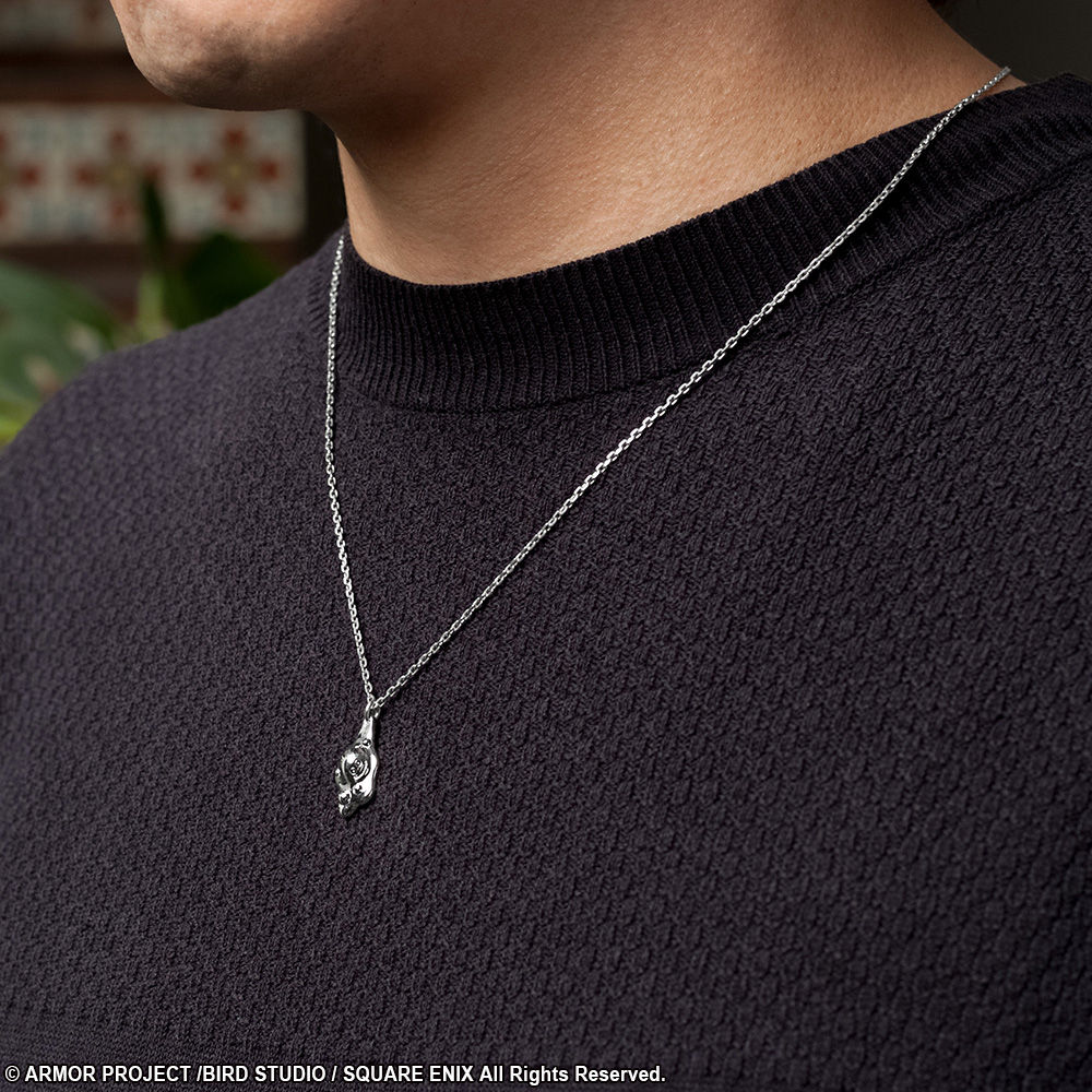 はぐれメタル」モチーフのシルバーネックレスとリングが登場！ - GAME