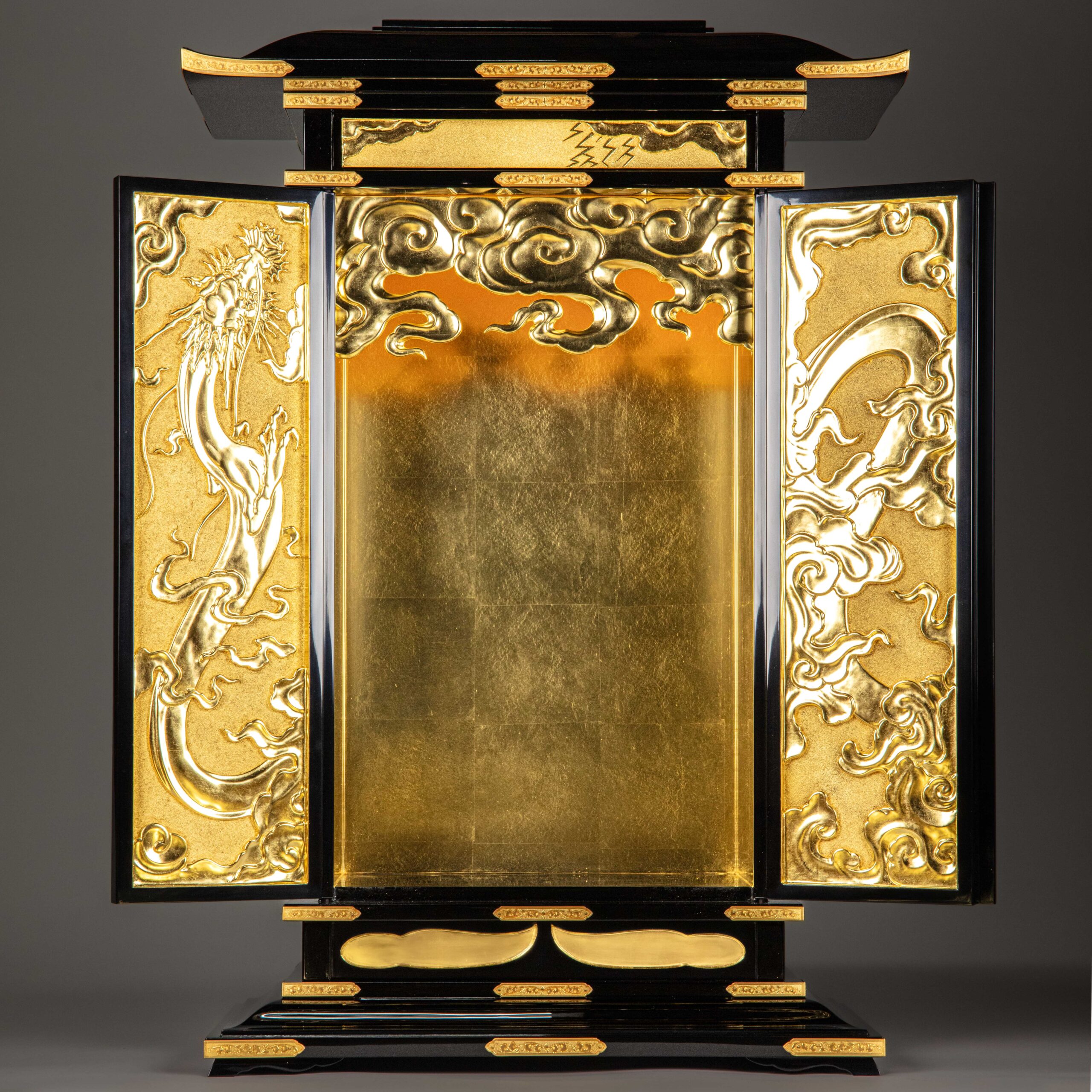 雨乞日蓮聖人像慈雨ノ厨子完成です。 | 京都の仏師 宮本我休（GAKYU