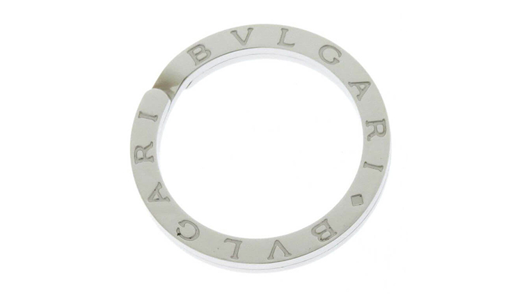 ブルガリの人気キーリング10選！ダサいと言わせない使用方法も紹介