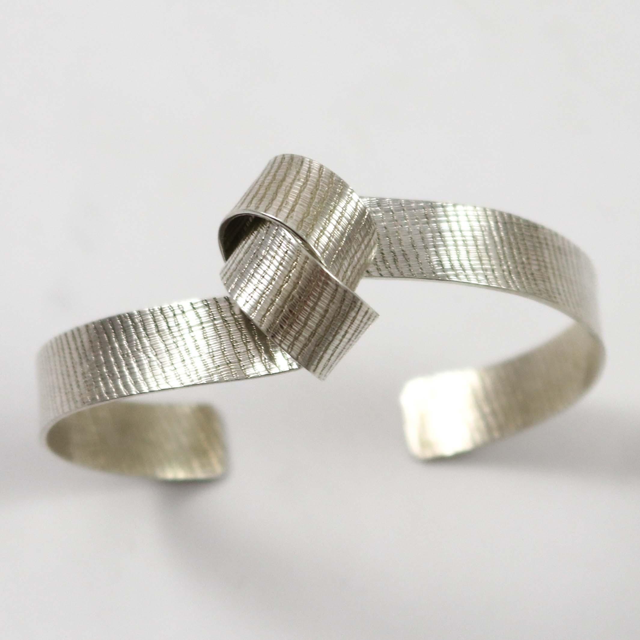 スティーブ・イエローホースTagged 