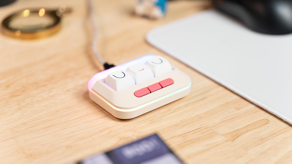 Wooting UwU レビュー。可愛くてパワフルなミニキーボード | ゲームギーク