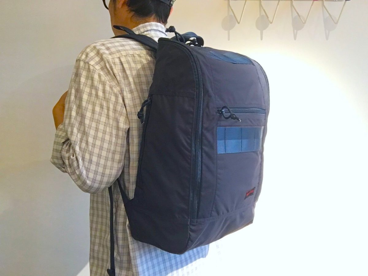 コレは“デキる”ブリーフィング！ スマート収納がコンセプトの