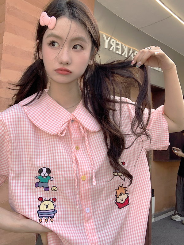 Qoo10] ピンクチェックのドールネック半袖シャツ女