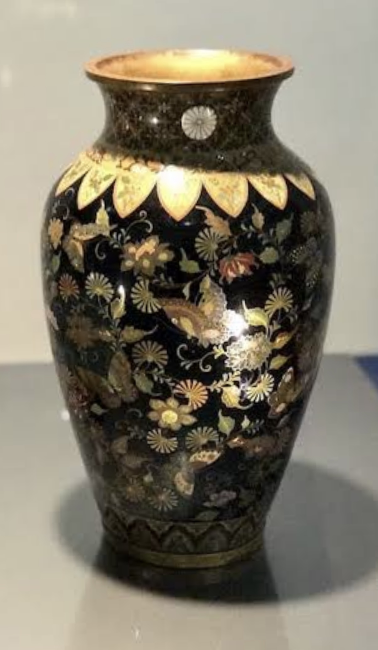 銀座の七宝（七宝焼）店】並河靖之の花瓶を紹介|代表作・伝統美術工芸