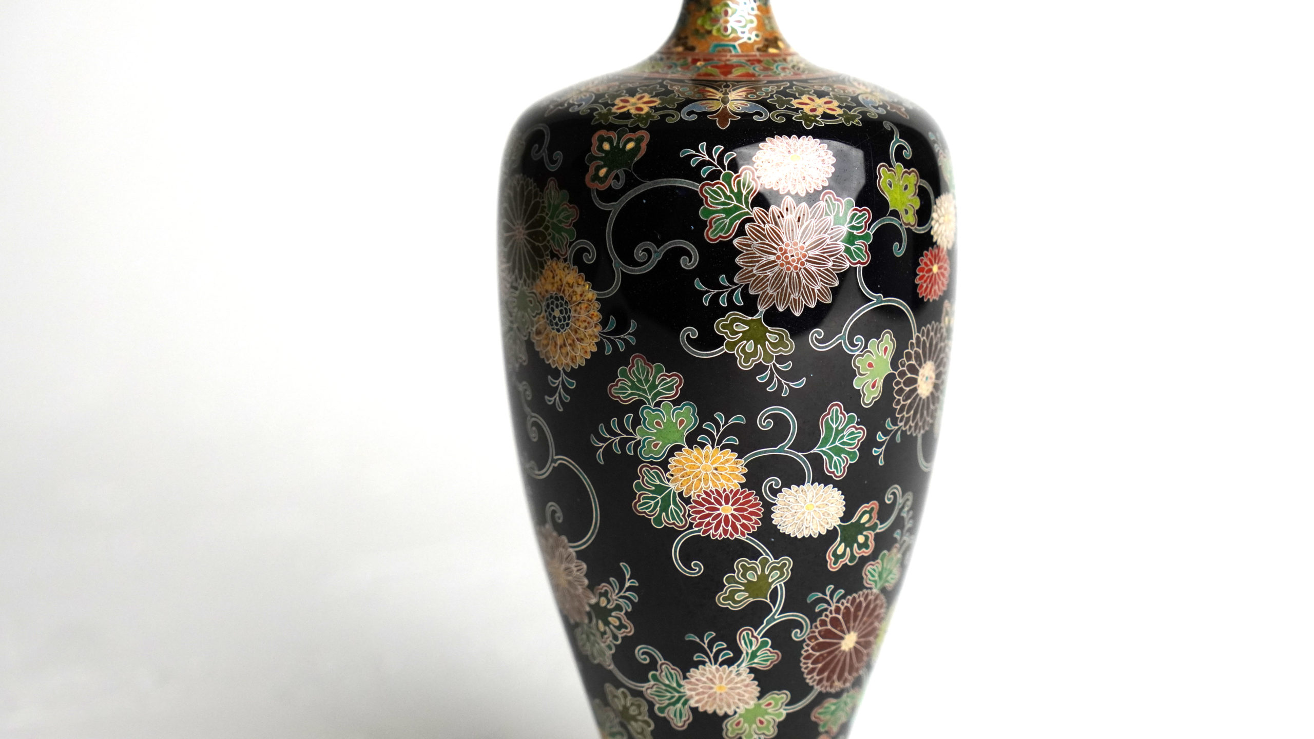 銀座 真生堂 | 並河靖之 / 明治 七宝 / 菊唐草図 花瓶