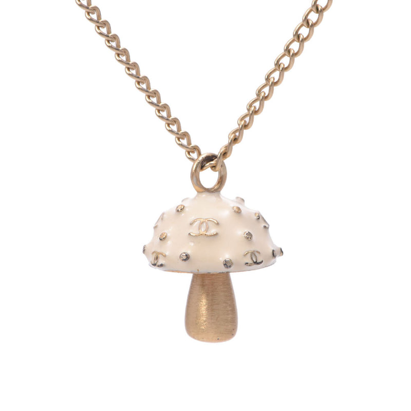 シャネルキノコモチーフ ココマーク 2003年モデル 白/ゴールド