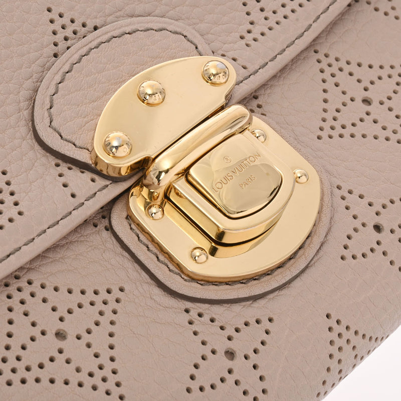 ルイヴィトンマヒナ ポルトフォイユ アメリア 14145 ベージュ