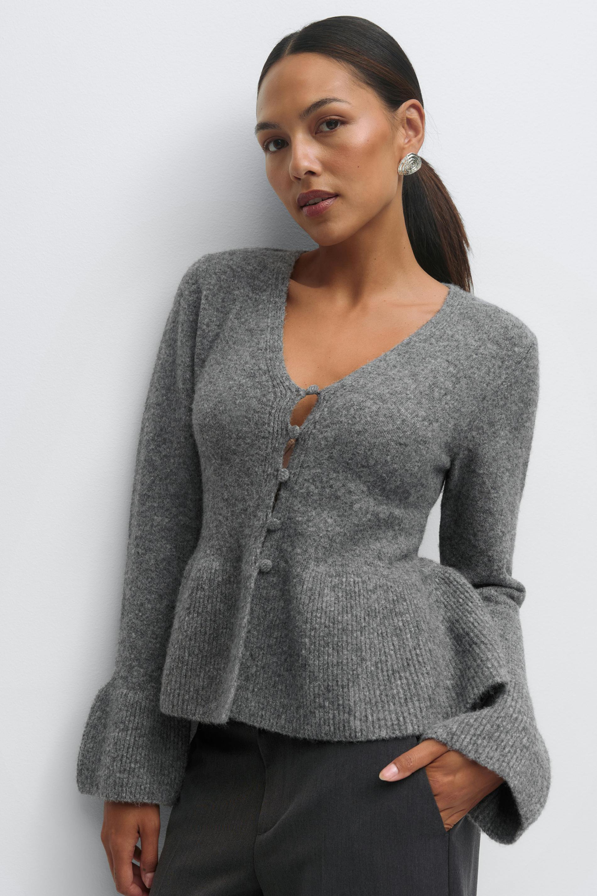 Knitted peplum cardigan - Grey - Women - Gina Tricot