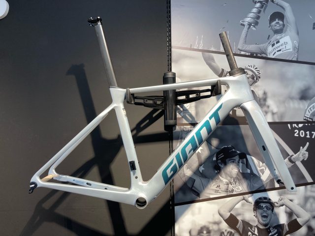 新型PROPEL ADVANCED PROフレームセット ｜ ジャイアントストア国立