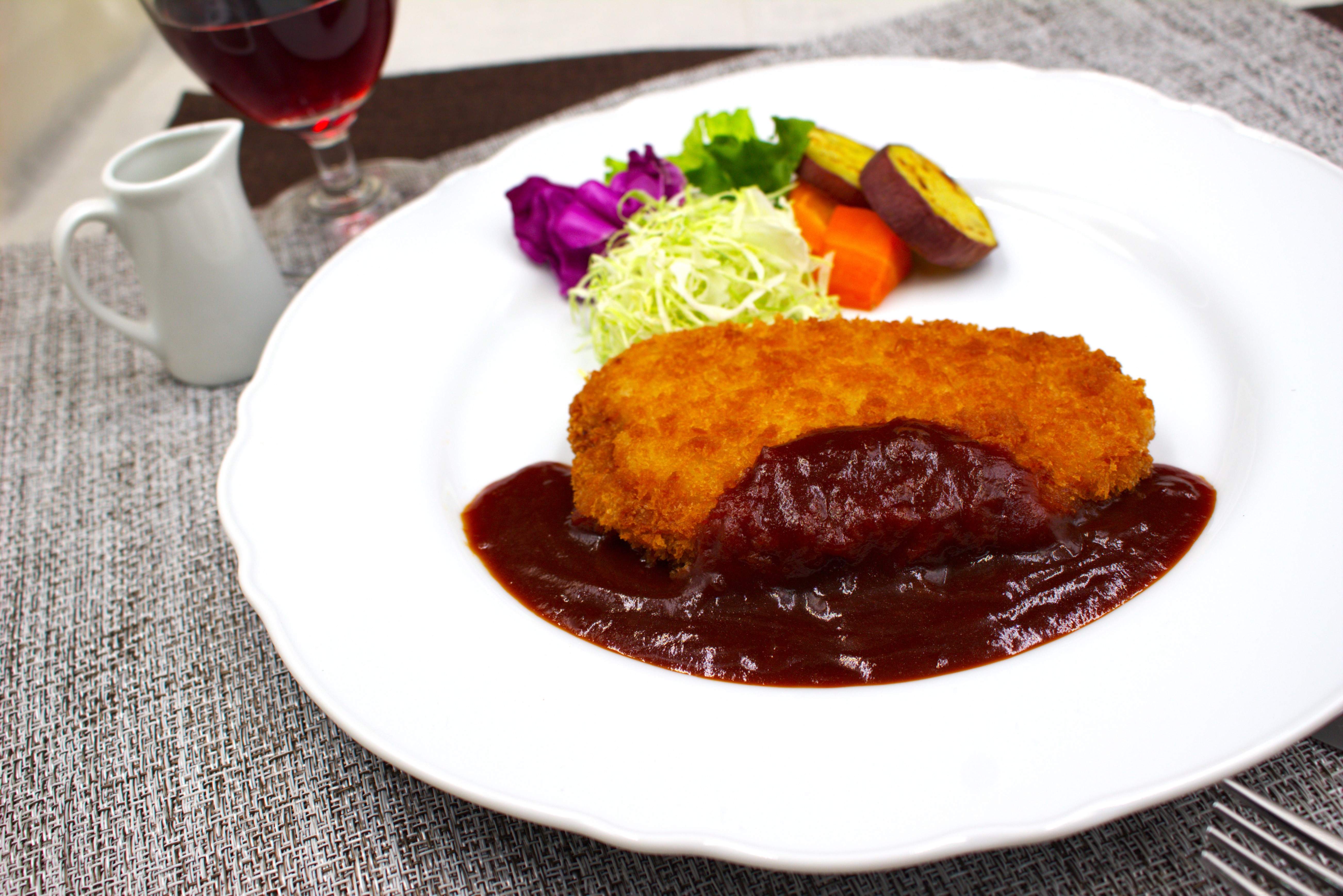 イル・ド・レ 坂井宏行監修 ソースで楽しむポークカツレツ6食