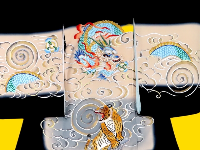 お宮参り特選着物正絹（初着・産着）男児G10-12 龍・虎に雲取り