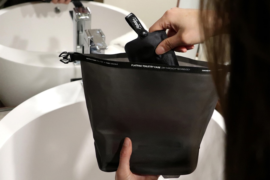 フラットパック トイレタリーケース／マタドール | 日用品 その他