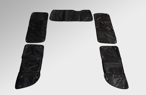 ハイエース専門店 ユーアイビークルのハイエース 遮光パッド リア7面