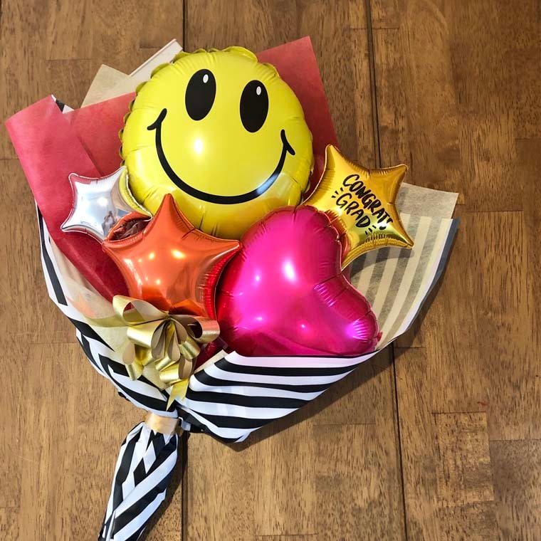 バルーンスマイル】卒業式用ポップなバルーンブーケ 卒業祝いバルーン