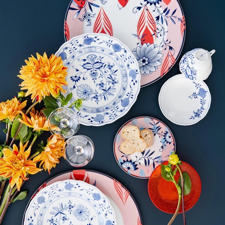 マイセン メルヘンプラーク(壁掛け) 「イバラ姫」 83M10/900395