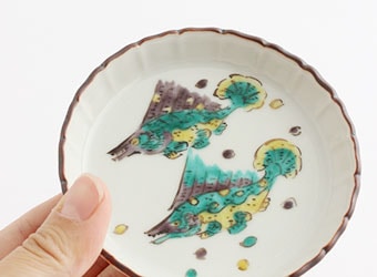 九谷美陶園 三寸皿（双魚文様）｜九谷焼のうつわ｜和食器通販 じろや