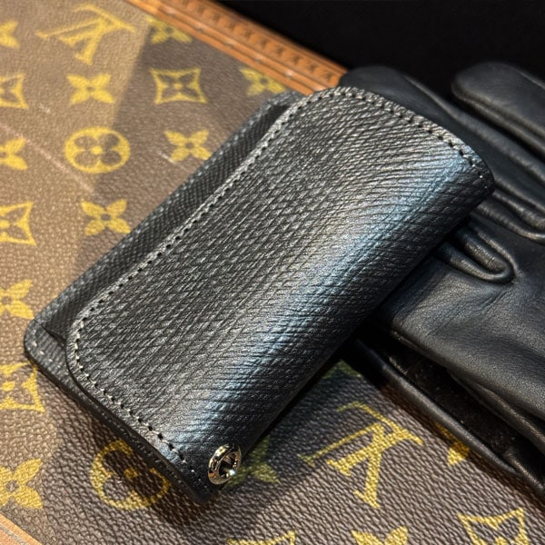 ワイルドスワンズ ベイカーズロシアンカーフ タング シェパード カード