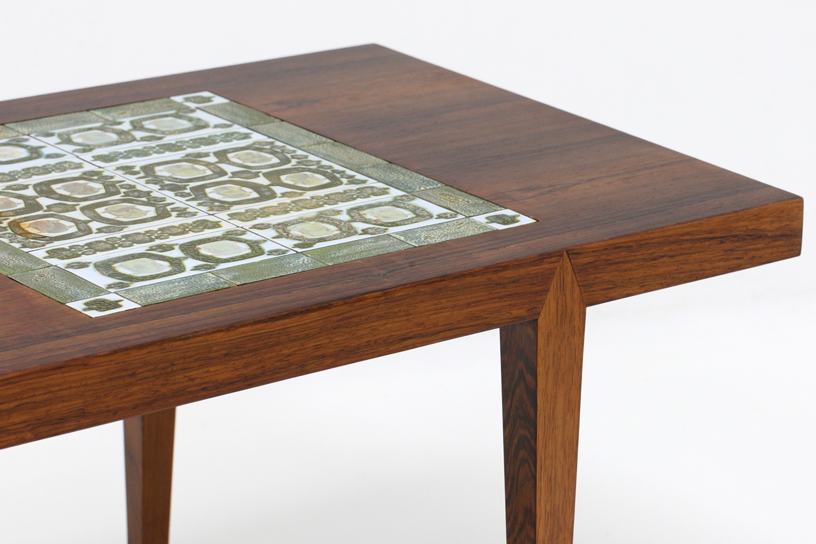 ロイヤルコペンハーゲン テネラ タイルトップテーブル 北欧