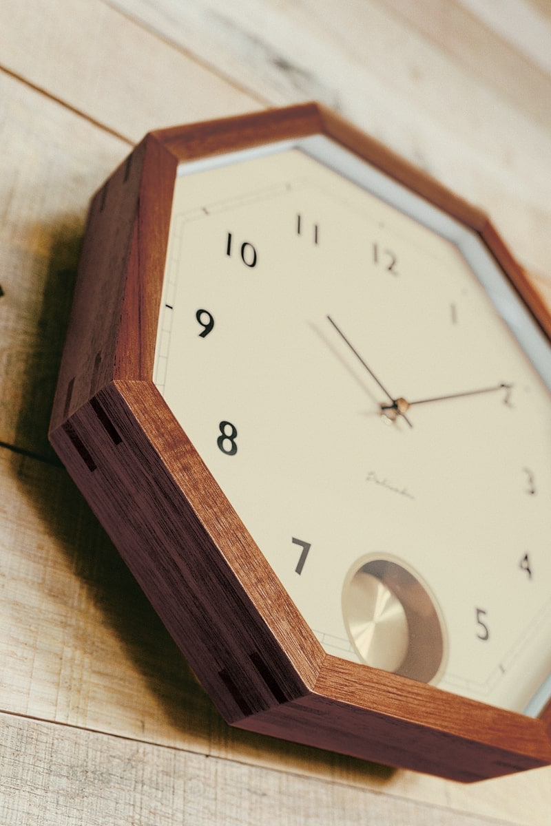 Gorilitz ゲルリッツ ウォールクロック | 掛け時計 | INTERFORM INC