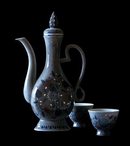 高級な日本酒、プレゼントにも！十四代今泉今右衛門が手掛けた酒器と