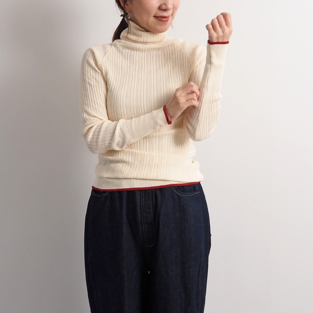 NARU(ナル) ランダムリブニット バイカラータートルネック 656706