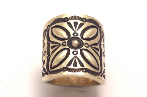 ナバホリング ハーマン・スミス作 《スタンプ＆リポウズ/幅広》 23号