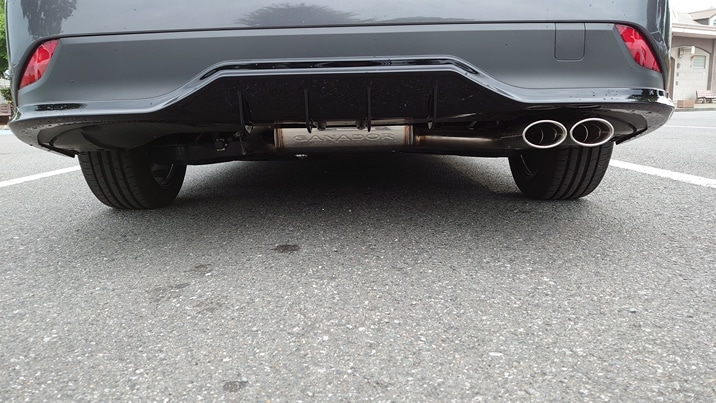 プリウス50系専用 マフラー(ガナドール・右ダブル出し)を販売中です