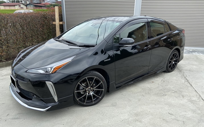 プリウス50系(後期)専用 サイドスカート モデリスタ(ELEGANT ICE STYLE