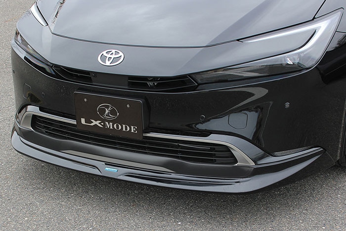 プリウス60系専用 カラードフロントスポイラー LX-MODEを販売中です