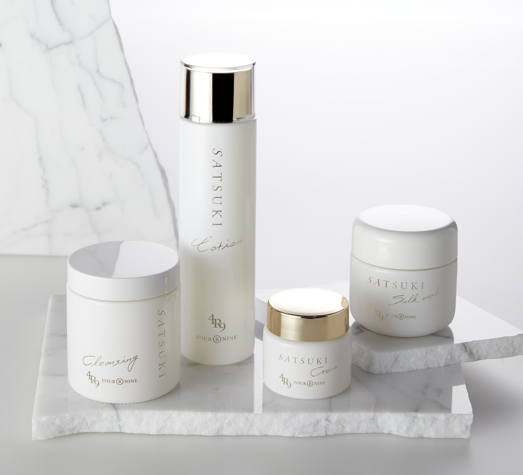 SATSUKI オールインワンジェル クレンジング&マッサージクリーム