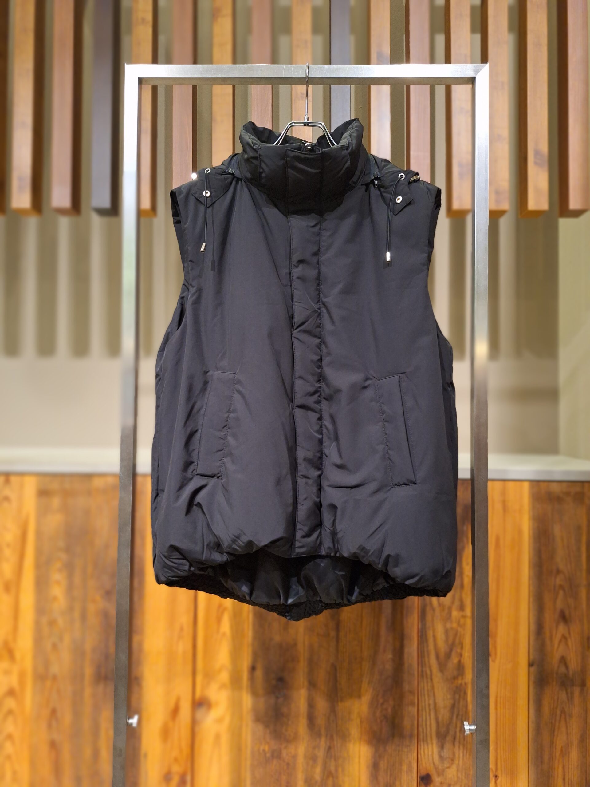 試着のみ☆CLOCHE☆リバーシブルダウンベスト