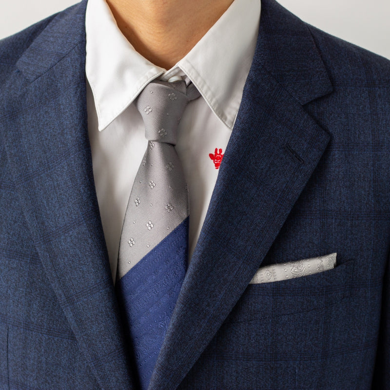 時代にのって、恥をかくなよ。｜スラント小紋ペイズリークレリックタイ