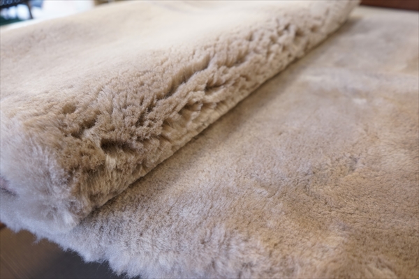 最高品質のムートンシーツ毛長35mmの納品事例とお客様の声