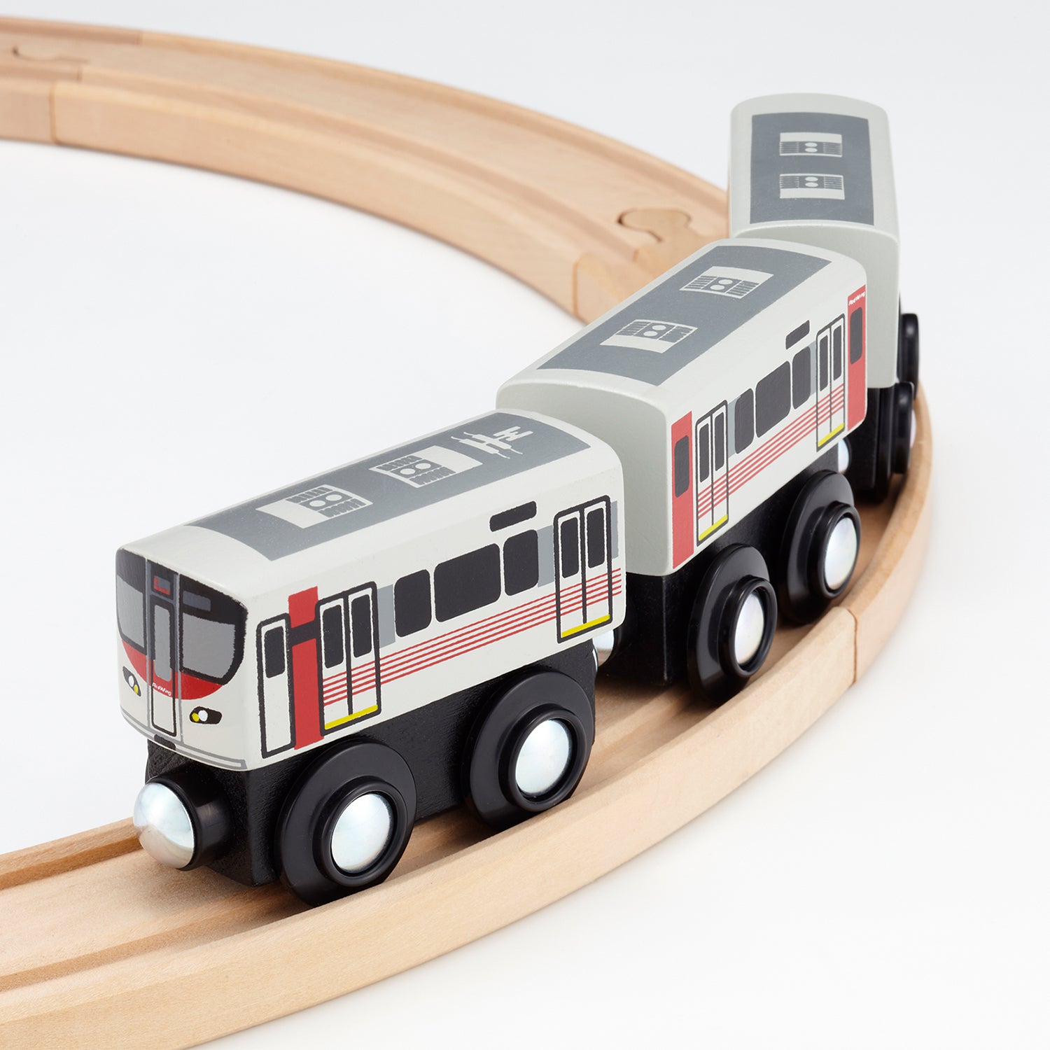 mokuTRAIN 227系RedWing – ポポンデッタの鉄道グッズ