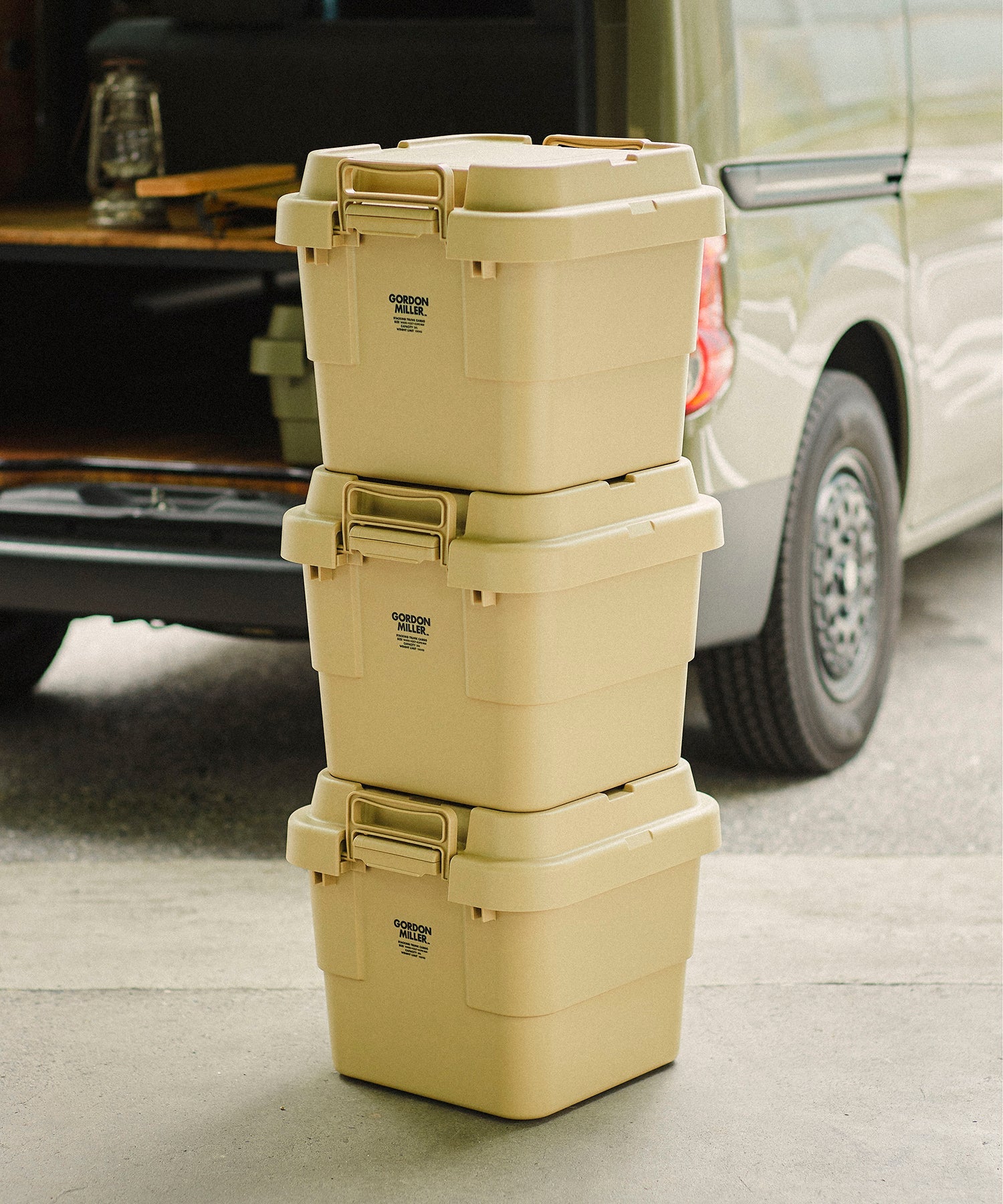 スタッキングトランクカーゴ30L – GORDON MILLER