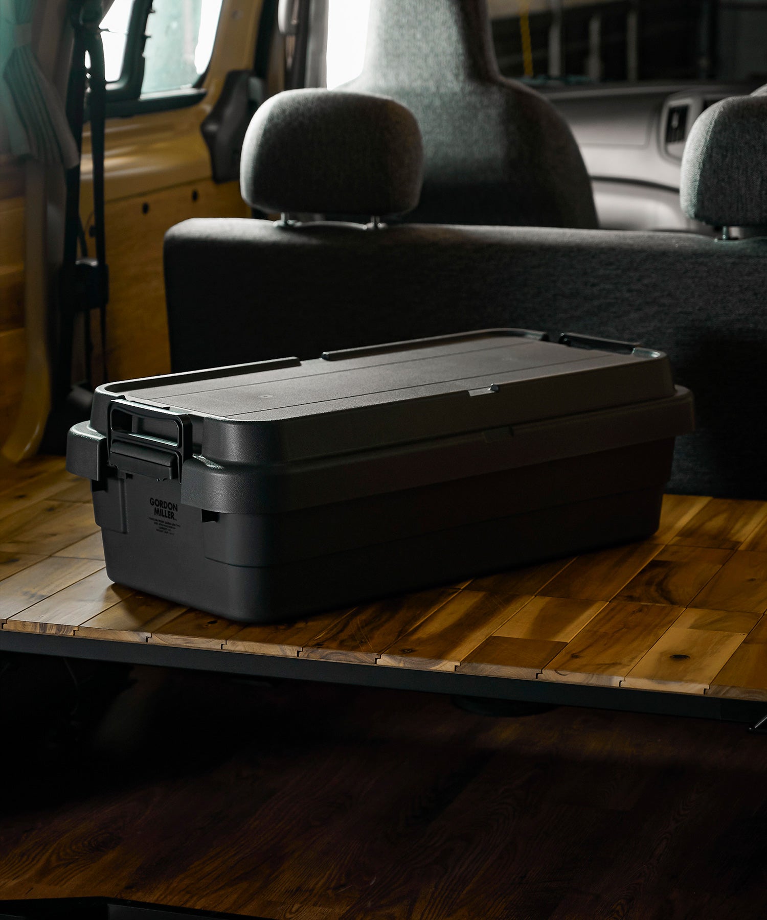 スタッキング トランクカーゴ ロータイプ40L – GORDON MILLER