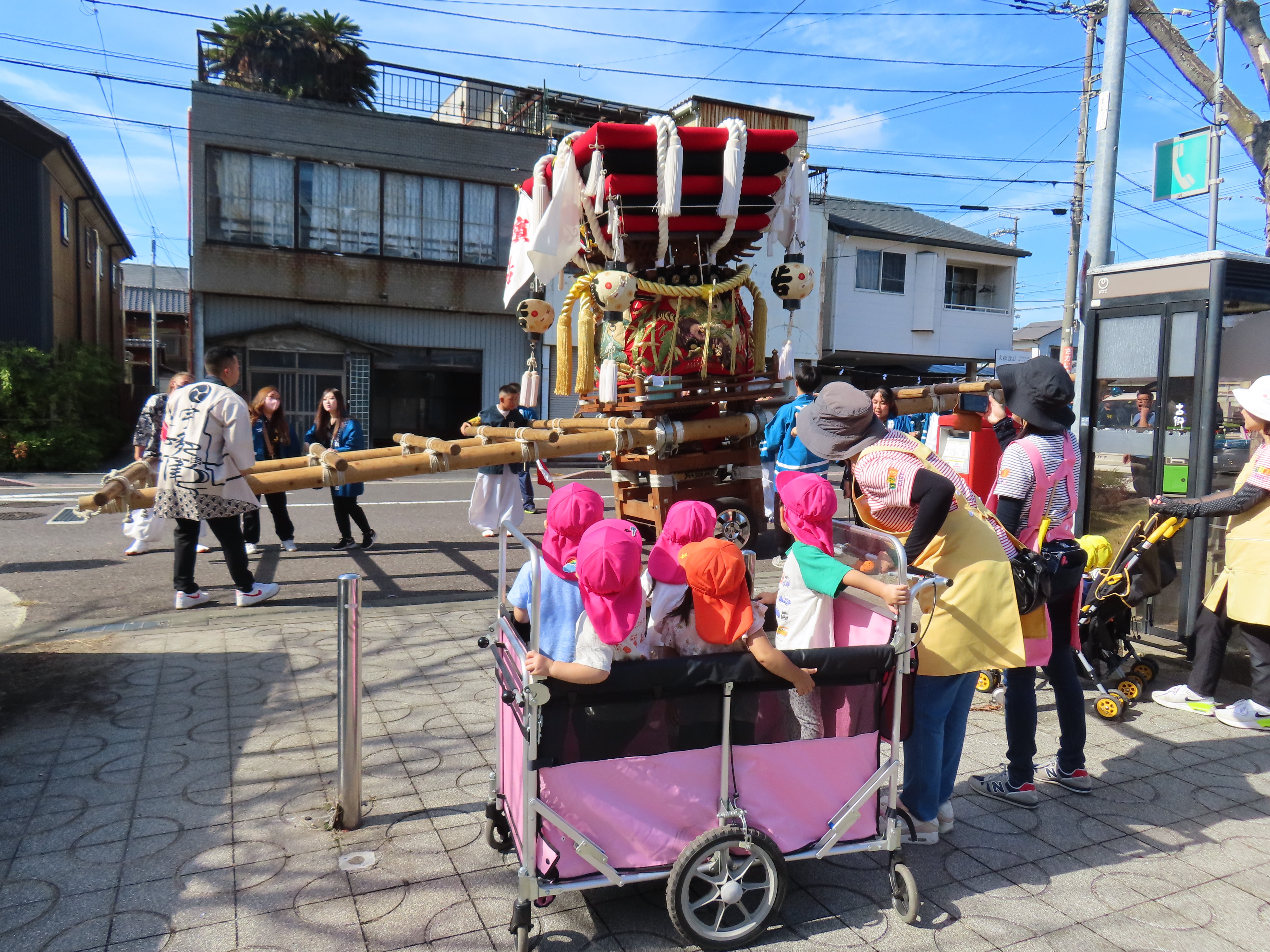 太鼓台を見たよ(^－^) | 宇多津町ごうだ保育園 123 for BABYs!