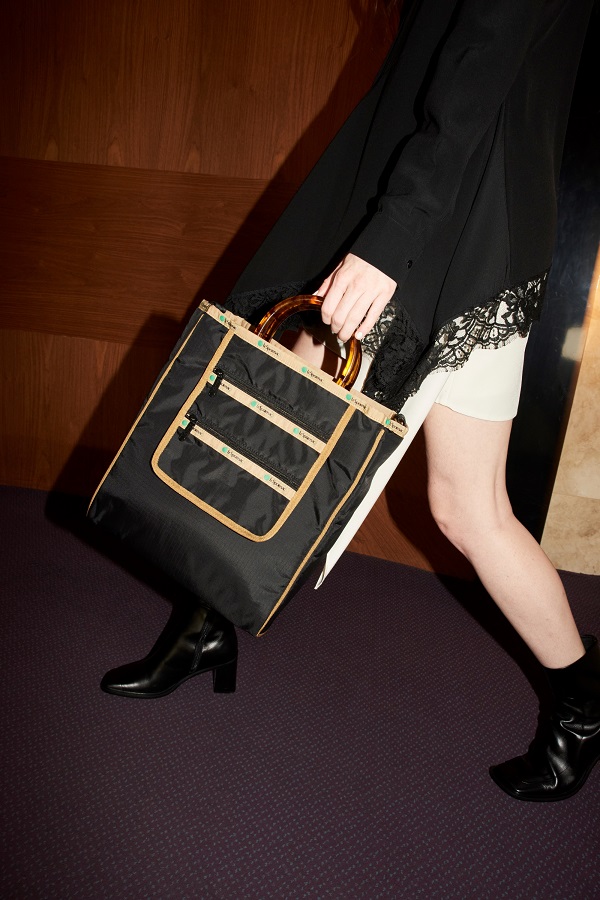 人気バッグ】旬なフォルムにアニマル柄、「レスポートサック アトリエ