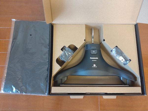 ハンガーにかけておくだけでOKパナソニック脱臭ハンガー使ってみた