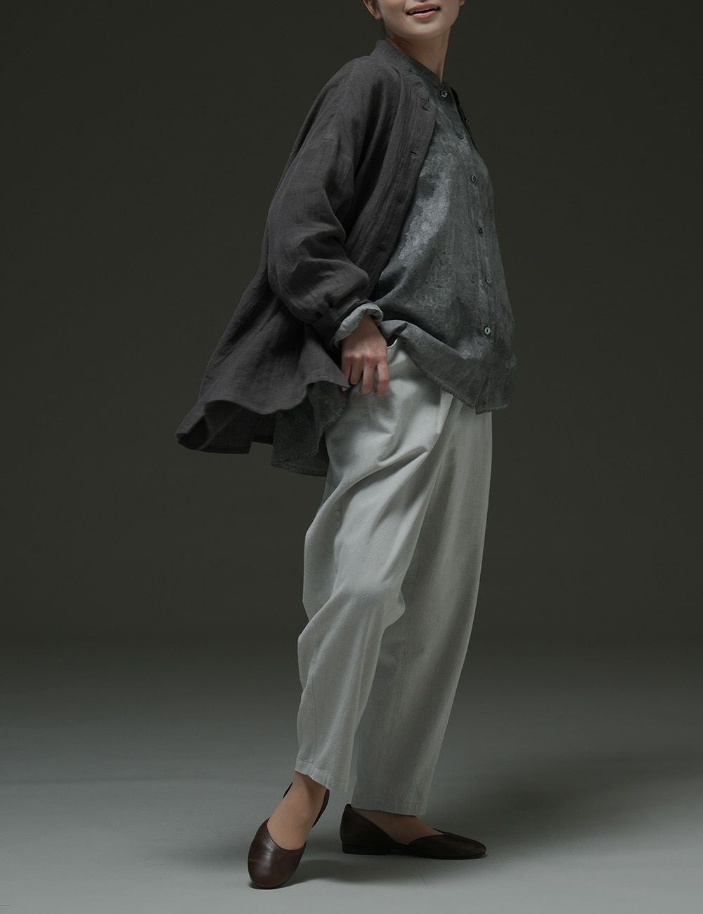 リネンラミーパレットブラウス | 石見銀山 群言堂オンラインストア