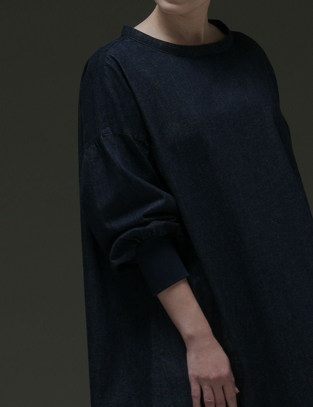 8オンスムラデニムワークワンピース | 石見銀山 群言堂オンラインストア