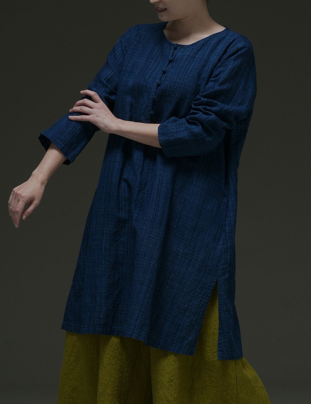 藍染綿麻雨絣チュニック水木（みずき） | 石見銀山 群言堂オンラインストア