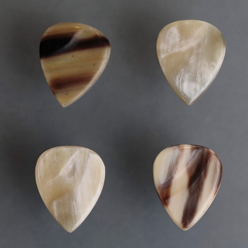 GENUINE HONE | Teardrop | 素材：ミックスホーン（水牛のツノ） | 色