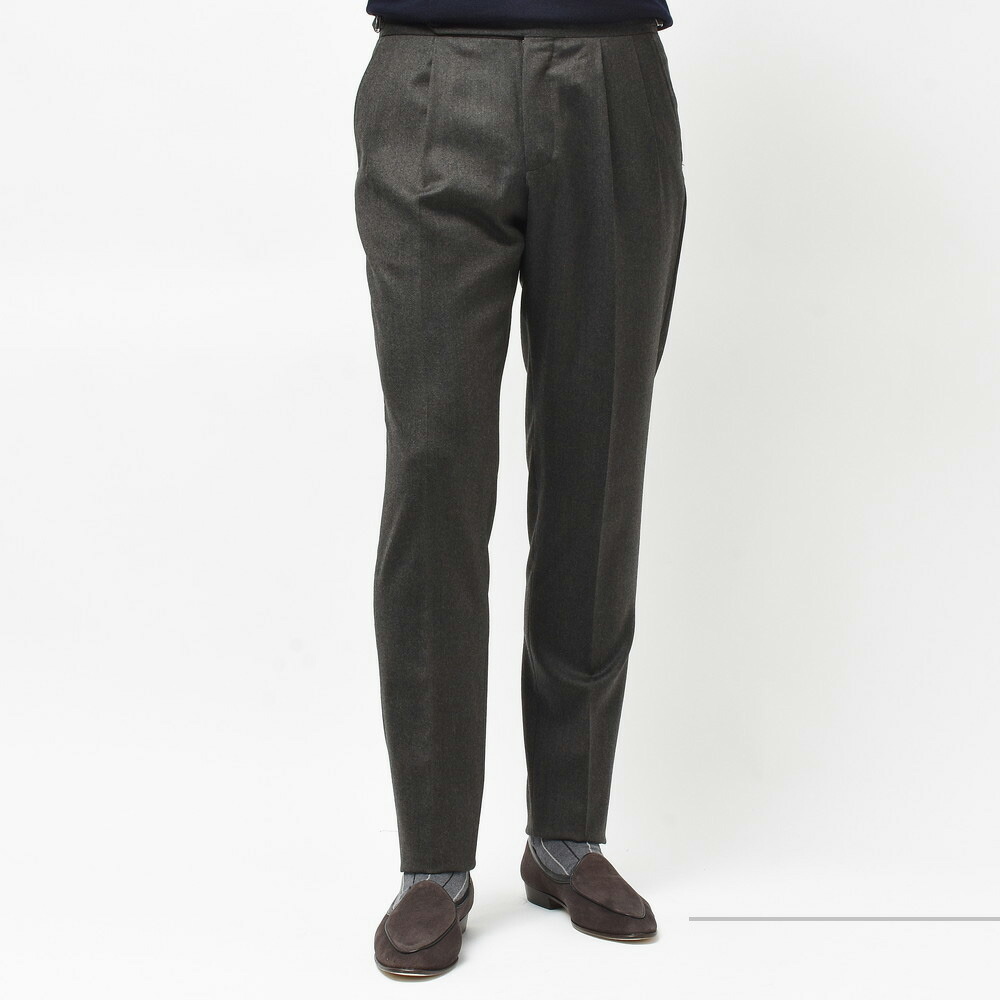 メリハリシルエットが気になります！GTA（ジーティーアー）サイド