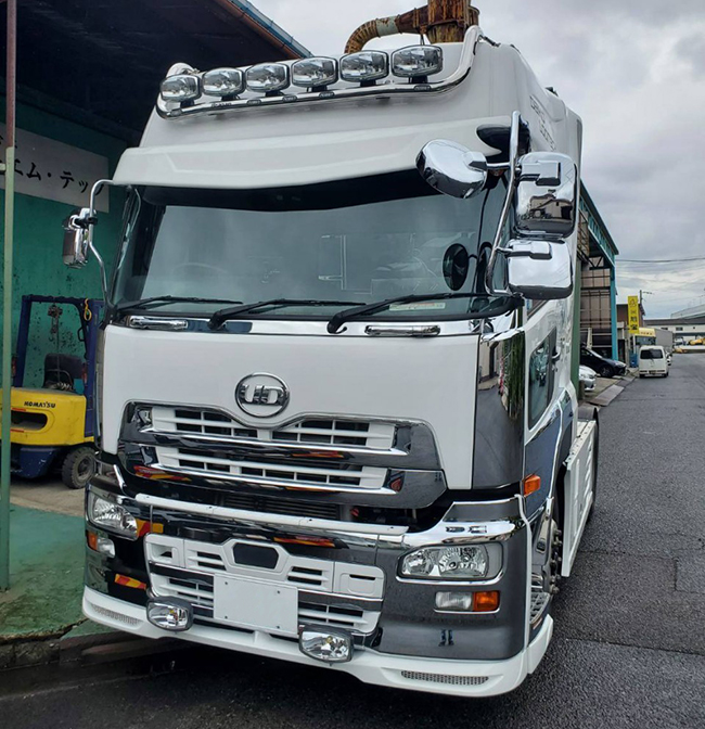 トラックカスタムパーツ専門店 H-LINE（エイチ-ライン）株式会社